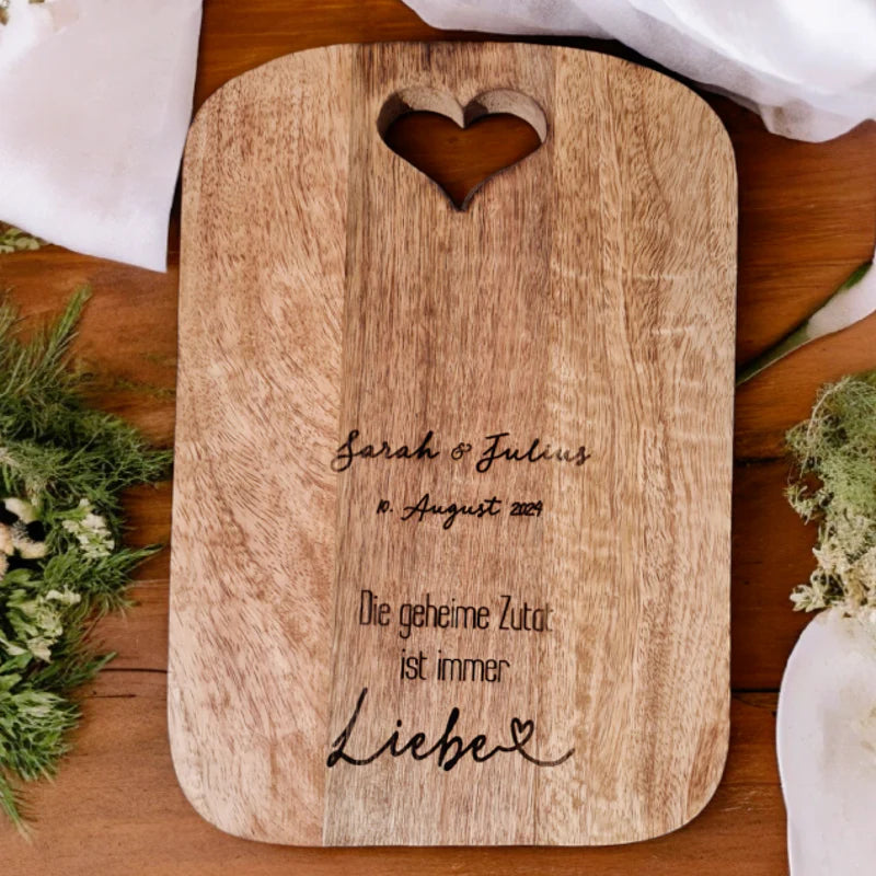 Hochzeit: Küchenbrett HERZENSMENSCH mit Wunschtext