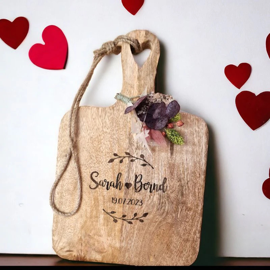 Hochzeit: Küchenbrett HERZENSMENSCH mit Wunschtext