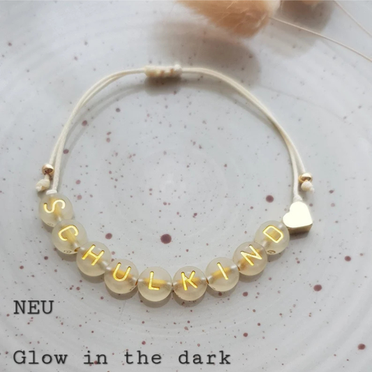 Personalisierbares Armband mit Wunschtext