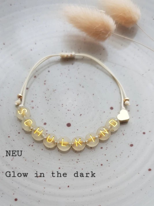 Personalisierbares Armband mit Wunschtext